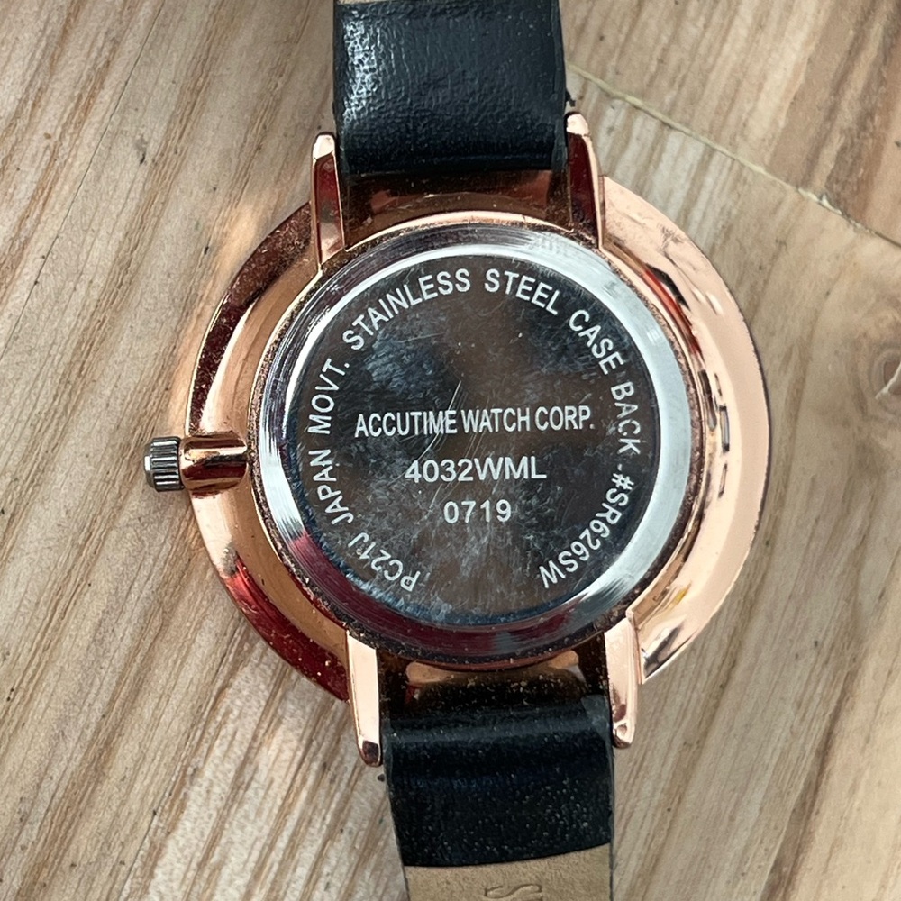 Fashion Watch Accutime Brand - Picture 7 of 11